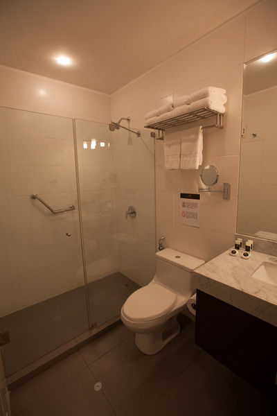 2W Apartments Service Diez Canseco Lima Exterior photo